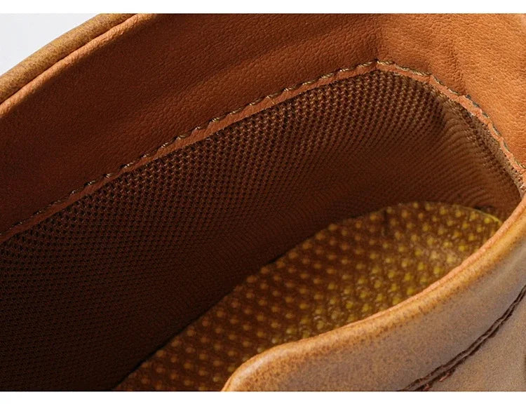 Autumn and Winter New Men's Short Boots  British Classic Retro Flat Bottom Cotton Shoes Outdoor Business Sports Casual Shoes