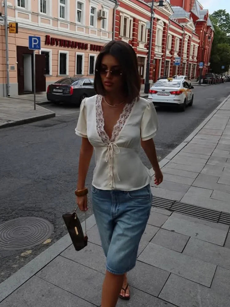 CNYISHE Lace Patchwork Solid Short Sleeve Tops for Women V Neck Sheath Fashion Tees Female Sexy Club T-shirts Elegant Casual