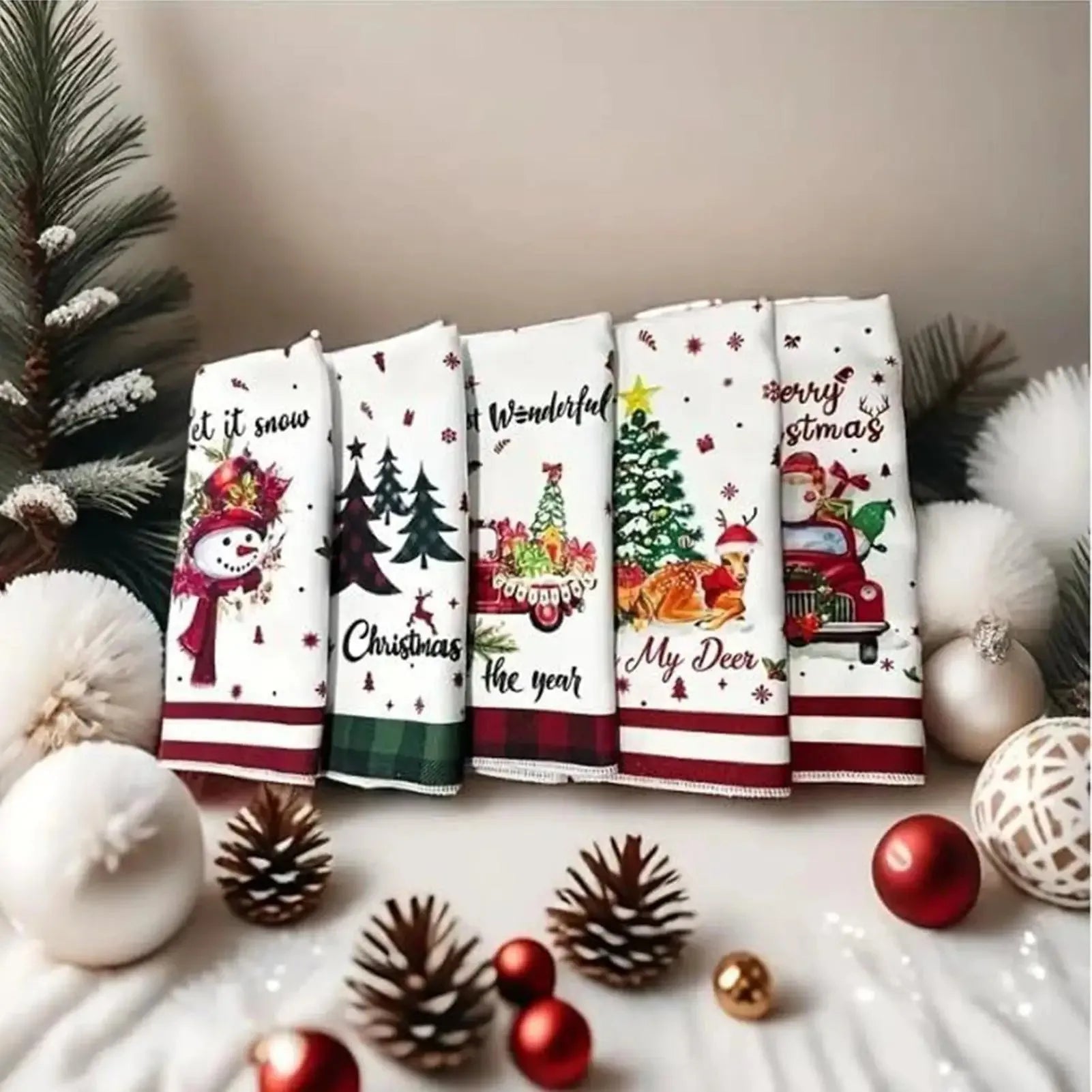 5 Christmas Kitchen Towels, Holiday Dishcloths, Santa Claus, Reindeer, Snowman, Christmas Towels, Holiday Parties, Family Meals