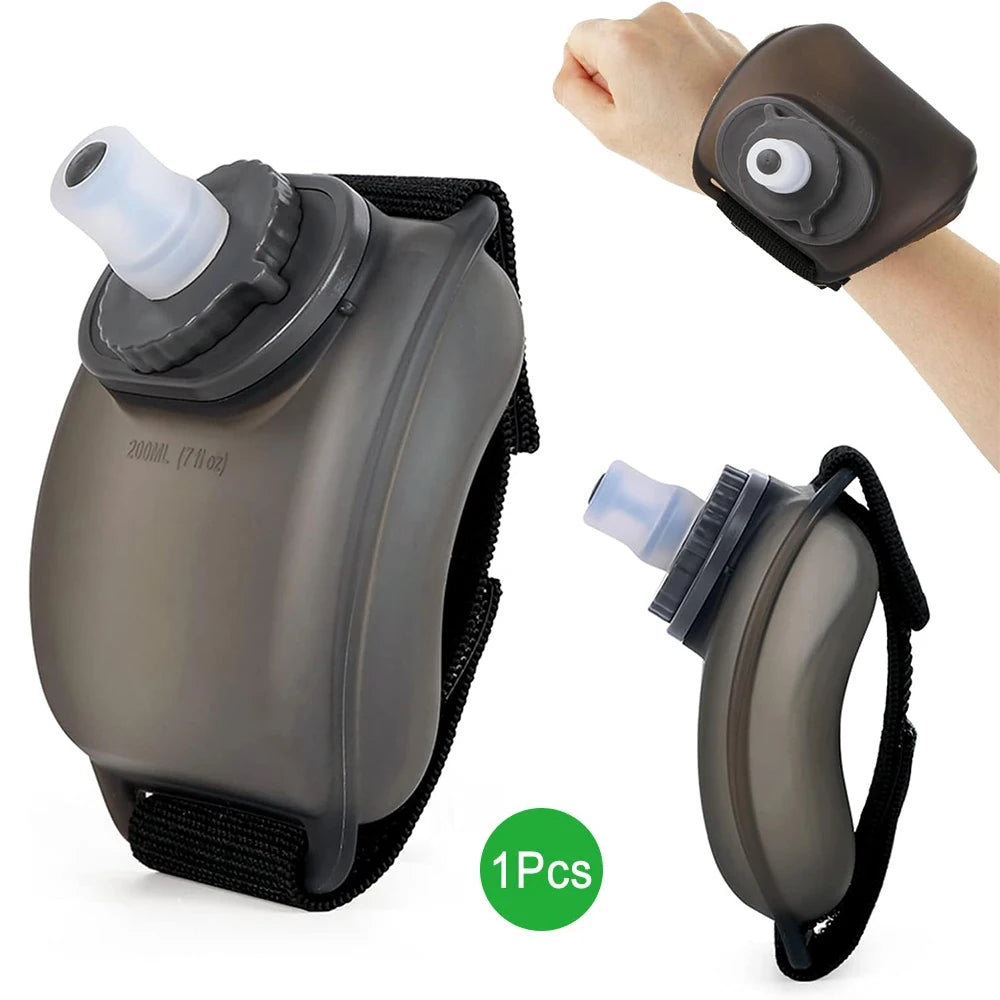 1PCS Wrist Water Bottle, Wearable HandsFree Silicone 200 ml Running Water Bottle,  Portable Cycling Marathon Rock Climbing Sport