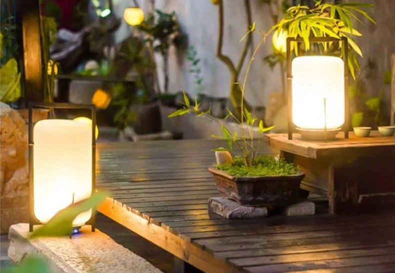 Modern Outdoor Indoor Floor Lamp White Acrylic Black Metal Lighting Floor Light For Garden Hotel Parlor Dining Room Bedroom