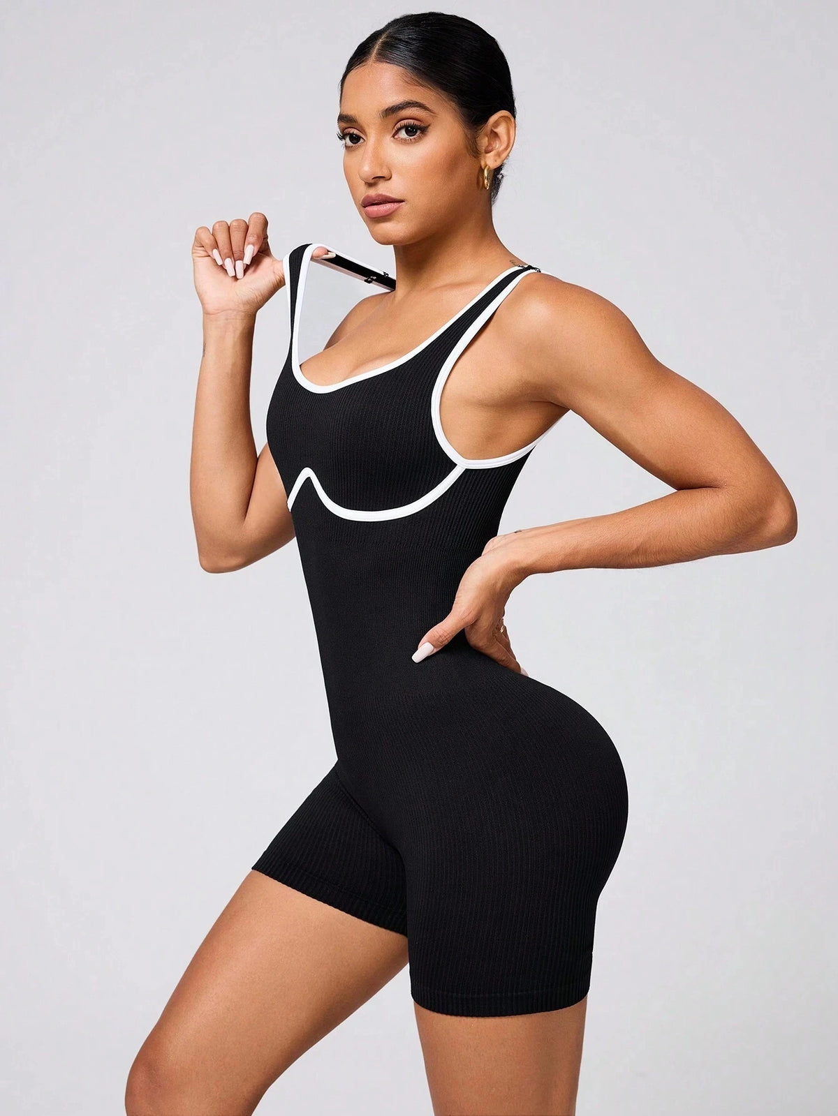 Women's Seamless One-Piece Yoga Bodysuit, High-Waisted Aerial Dance Leotard with Crossover Back, Color Block Sportswear for Pila