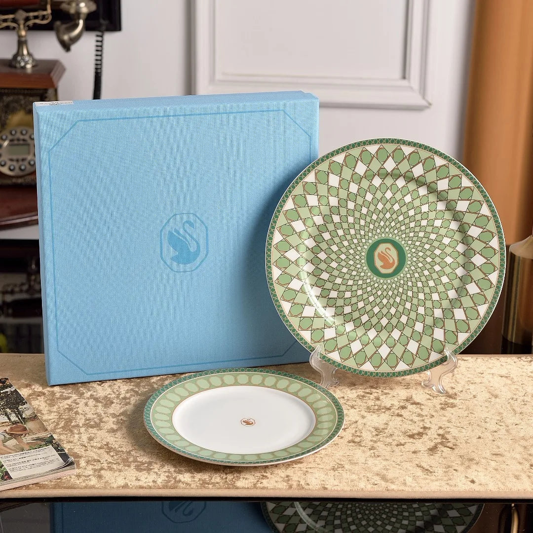 Swan Theme Serving Plate Dessert Soup Plate Fish Plate Large Round Tray Luxury Tableware for Home Use Ceramic China Bone