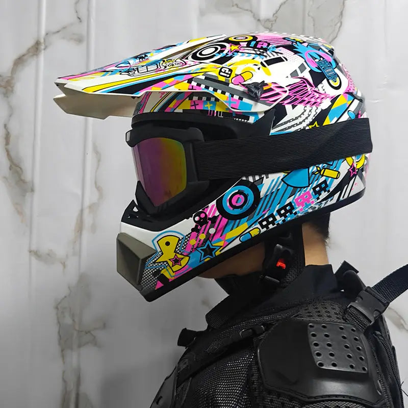 ORZ-905-Mountain bike off-road helmet, four season electric bike helmet, men's rally helmet, mountain speed reduction
