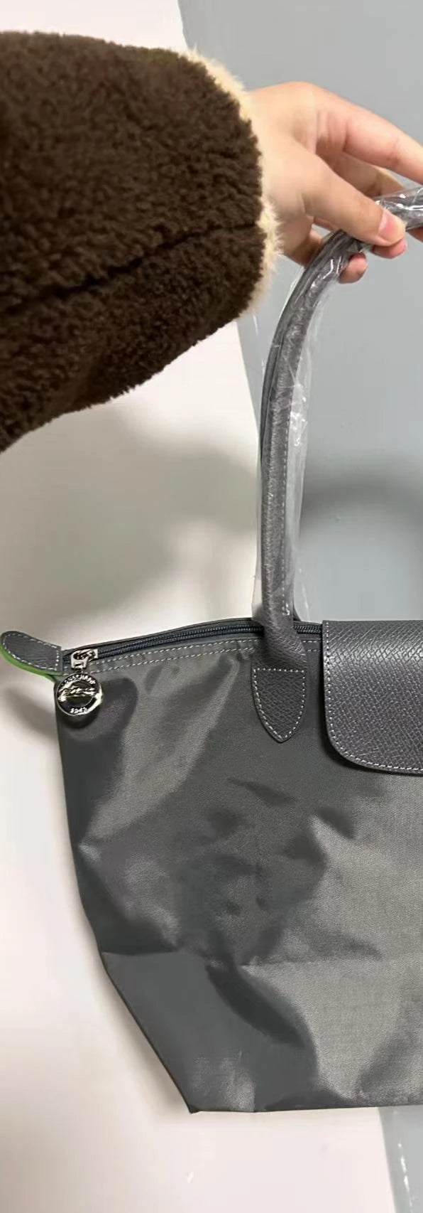 Large, Medium, Small Size French Large Capacity Folding Tote Bag, Fashionable Handheld Commuting Travel Waterproof Nylon Bag