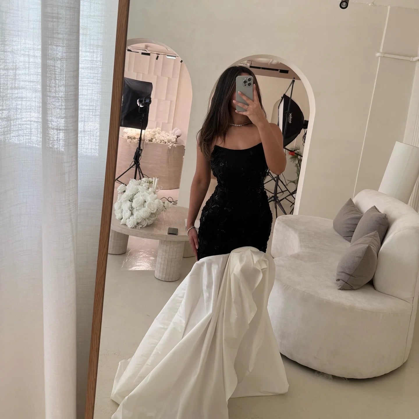 Black And White Mermaid Prom Dress Sexy Strapless Satin Floor Length Evening Gowns Girls Formal Party Dress