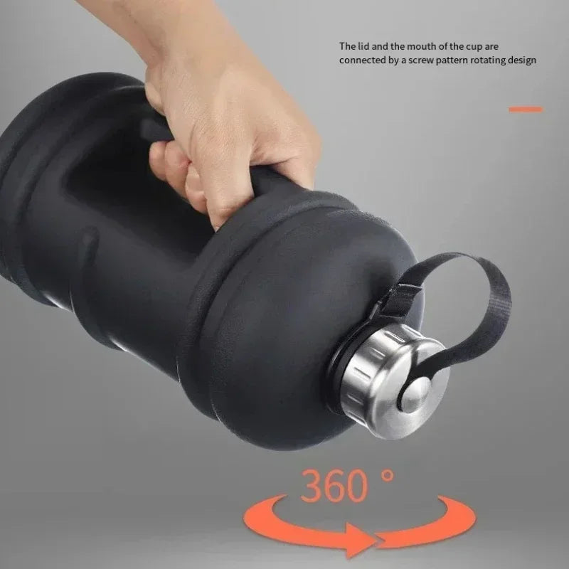 2.2L 1PCS New Large Sports Water Bottle Plastic Portable Travel Cups for Gym Fitness Outdoor Protein Shaker Cold Drink Container
