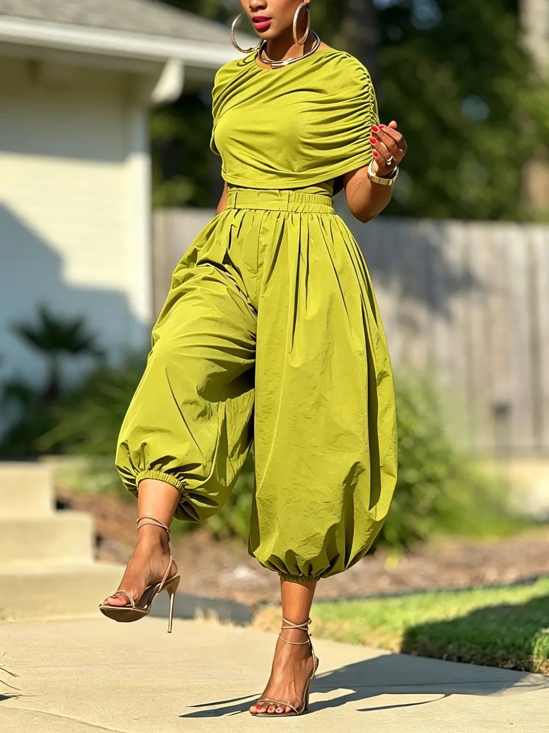 Two Piece Matching Set Ruched Short Sleeve Crop Top and Balloon Harem Pants Women Casual Streetwear Loose Baggy Wide‑Leg Outfit
