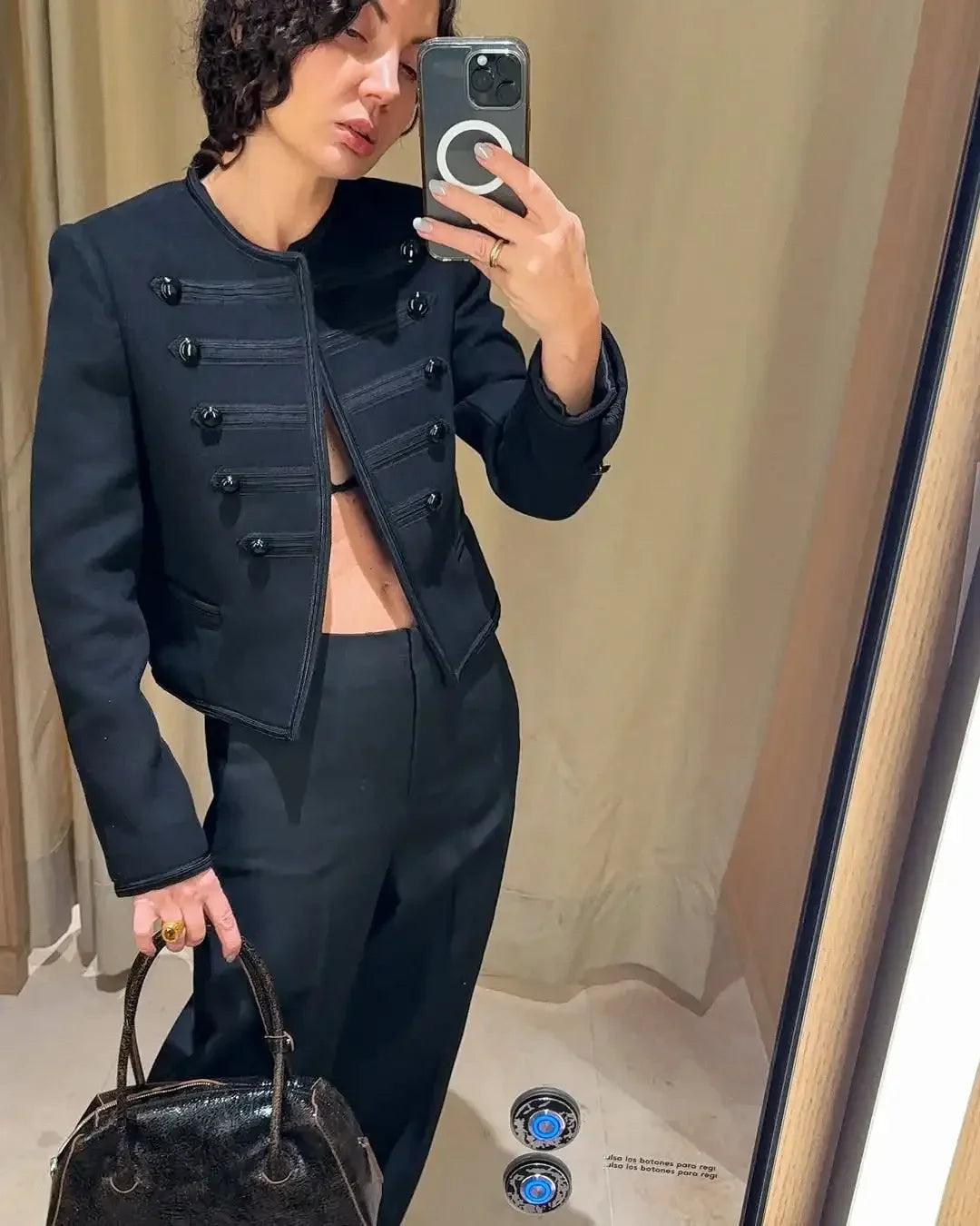 Black Round Neck Military Jacket Women Casual Full Sleeve Buttons Cropped Slim Coat 2026 Lady Daily Street Napoleon New Jackets