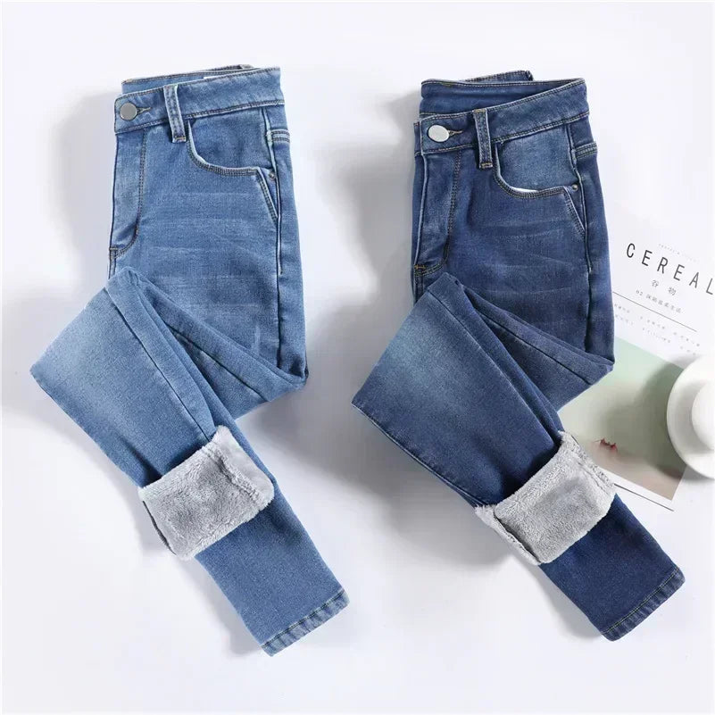 Lady Plush Thermal Jeans Winter Snow Warm Stretch Thin Jeans Women Fleece Pencil Pants Fashion Straight Leg Denim Trousers
