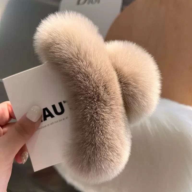 Oversized Plush Winter Clips For Thick Hair | Back-Of-The-Head Bun Styles | Soft And Warm Rabbit Fur Hair Accessories For Women