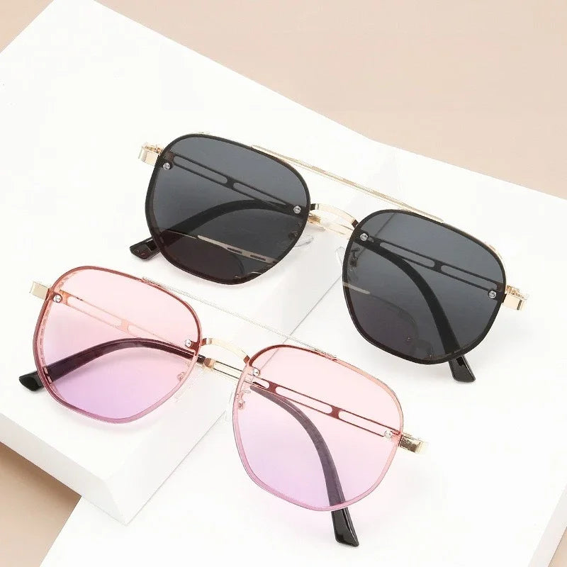 Luxury Brand Double-bridge Sunglasses Fashionable Large Frame with Side Cutouts Eyeglasses Outdoor UV400 Classic Driving Shades