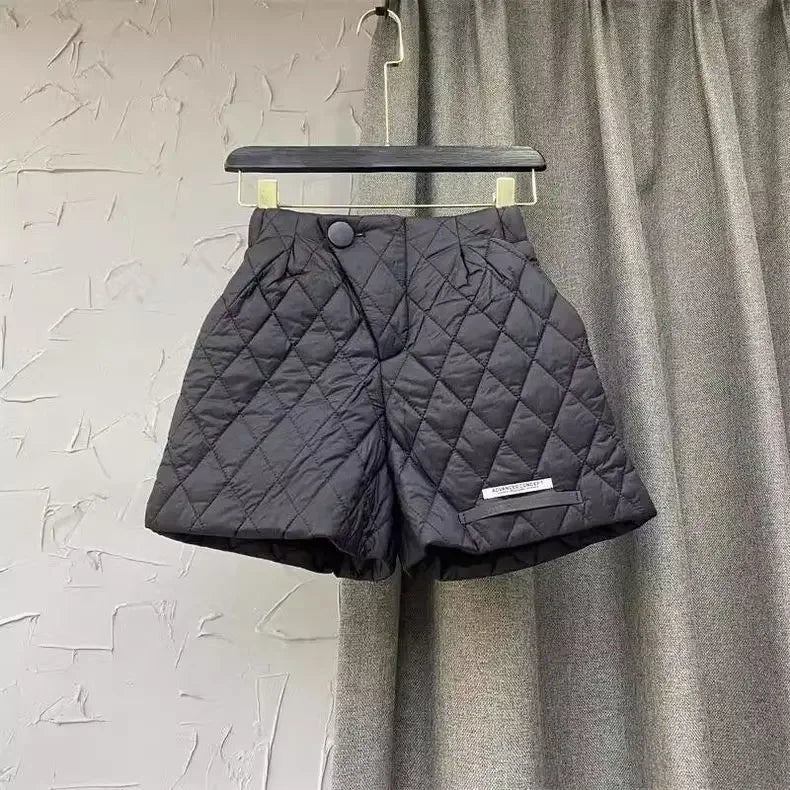 Women's Black Wide-Leg Shorts High Waist  Autumn Winter Silk-cotton Warm Comfortable 2025 New Arrival Chic Women Shorts