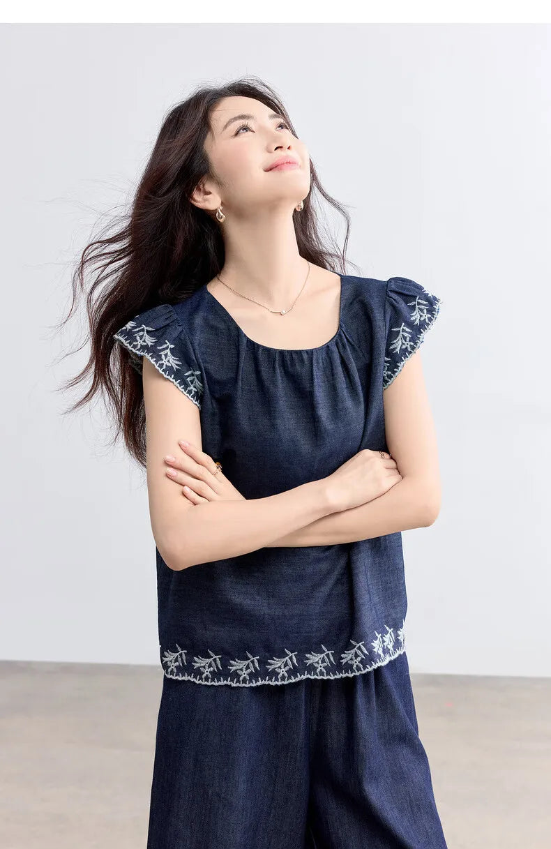 SENTUBILA Summer Demin Pant Sets Woman 2 Piece Outfits 2026 Vintage Flora Embroider Tops Cropped Pant Women's Suit W52ZC2349