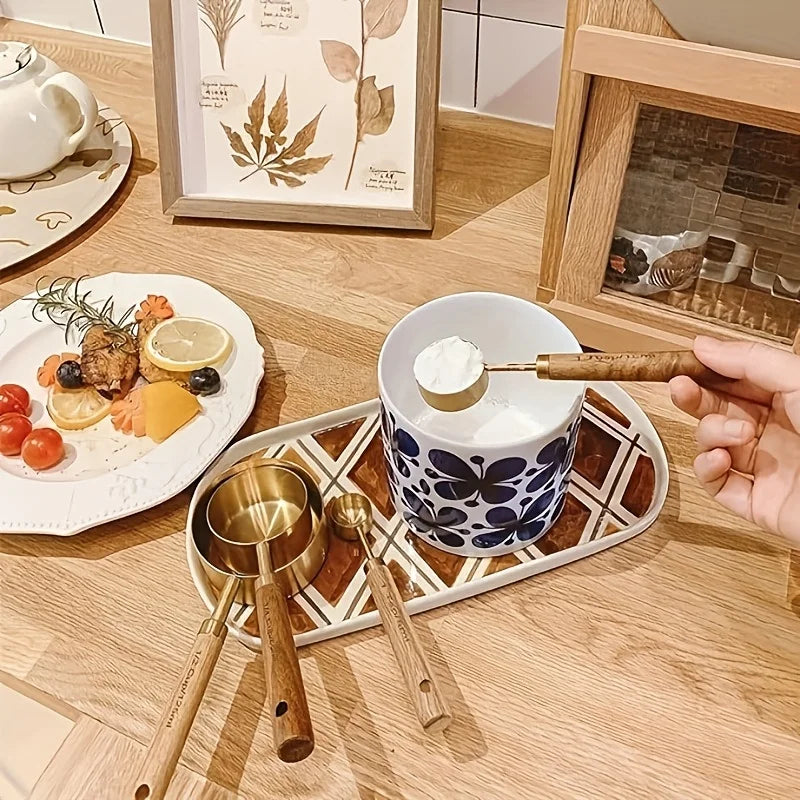 4pcs Golden Measuring Cups and Spoons Set Stainless Steel Measuring Cups Spoons Set with Wooden Handle Baking Kitchen Gadgets