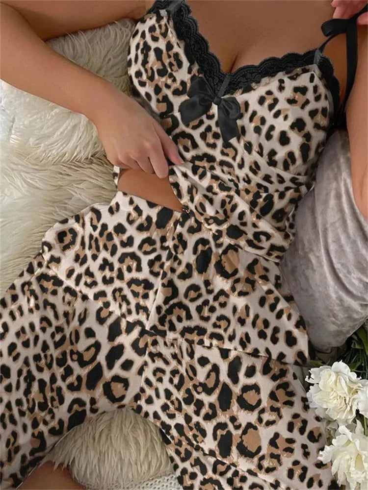 Summer Two-pieces Pajama Set for Women's Sleepwear V-neck Soft Fabric Leopard Print Tops and Long Pants Set Loungewear