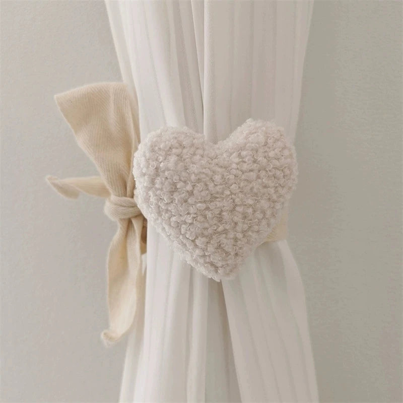 Plush Heart Curtain Tiebacks Bundle Rope Car Curtain Ties Baby Kids Room Window Curtain Holders Home Decor Curtain Accessories