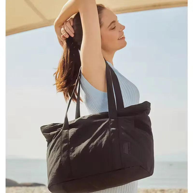 Women Tote Bag Waterproof Travel Duffel Bag Lightweight Shoulder Weekender Overnight Bag for Gyms Weekend Getaway