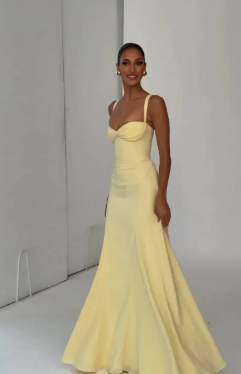 Women Yellow Low Cut Backless High Waisted Dress Lace Up Sleeveless Waist Cincher Spaghetti Strap Vestidos Party Club Women Robe