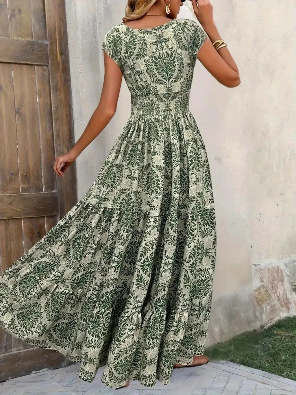 Women's Summer Retro Fashion Floral Printed Sexy V-neck Short Sleeve High Waist Medium Length Bohemian Loose Holidays Dresses