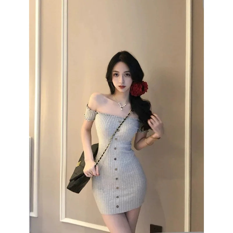 Dress Women's Off-the-shoulder Sexy Form-fitting Pencil Skirt Button-up Slimming Fitted Waist Short Length New Niche Versatile