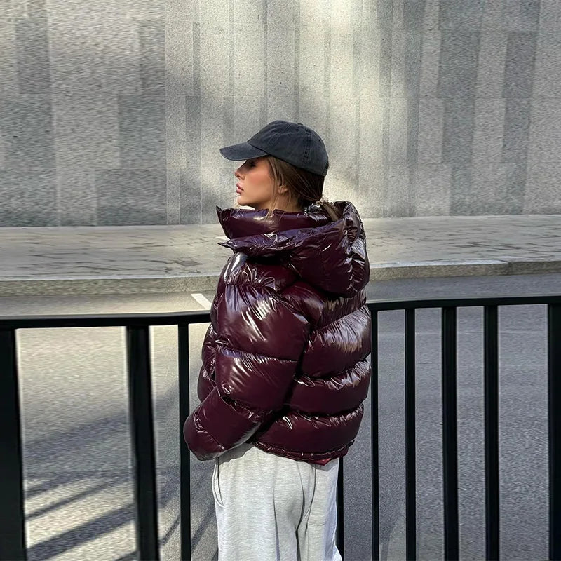 High Street Women's Glossy Zipper Hooded Coats Warm Elastic Waist Pleated Short Cotton Female Jacket 2026 Winter New Lady Outfit