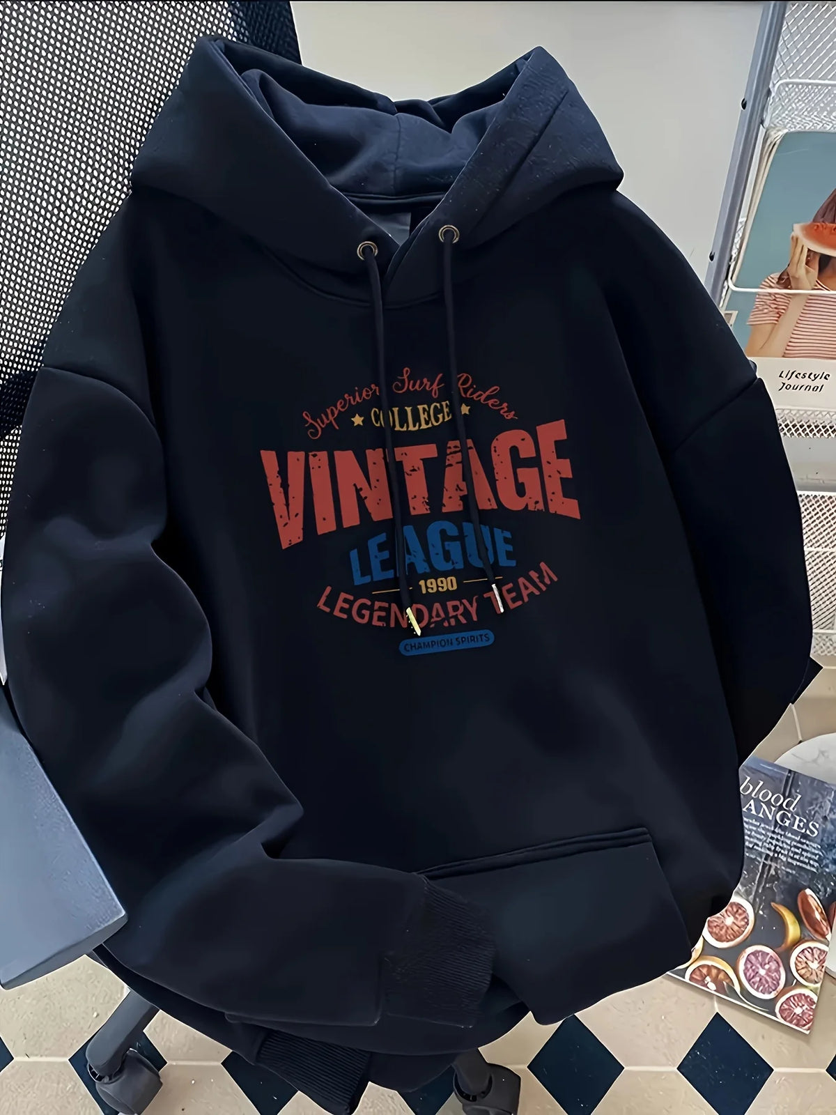 Autumn and winter hooded sweatshirt with Korean printed casual style multifunctional easy to wear suitable for commuting hoodies
