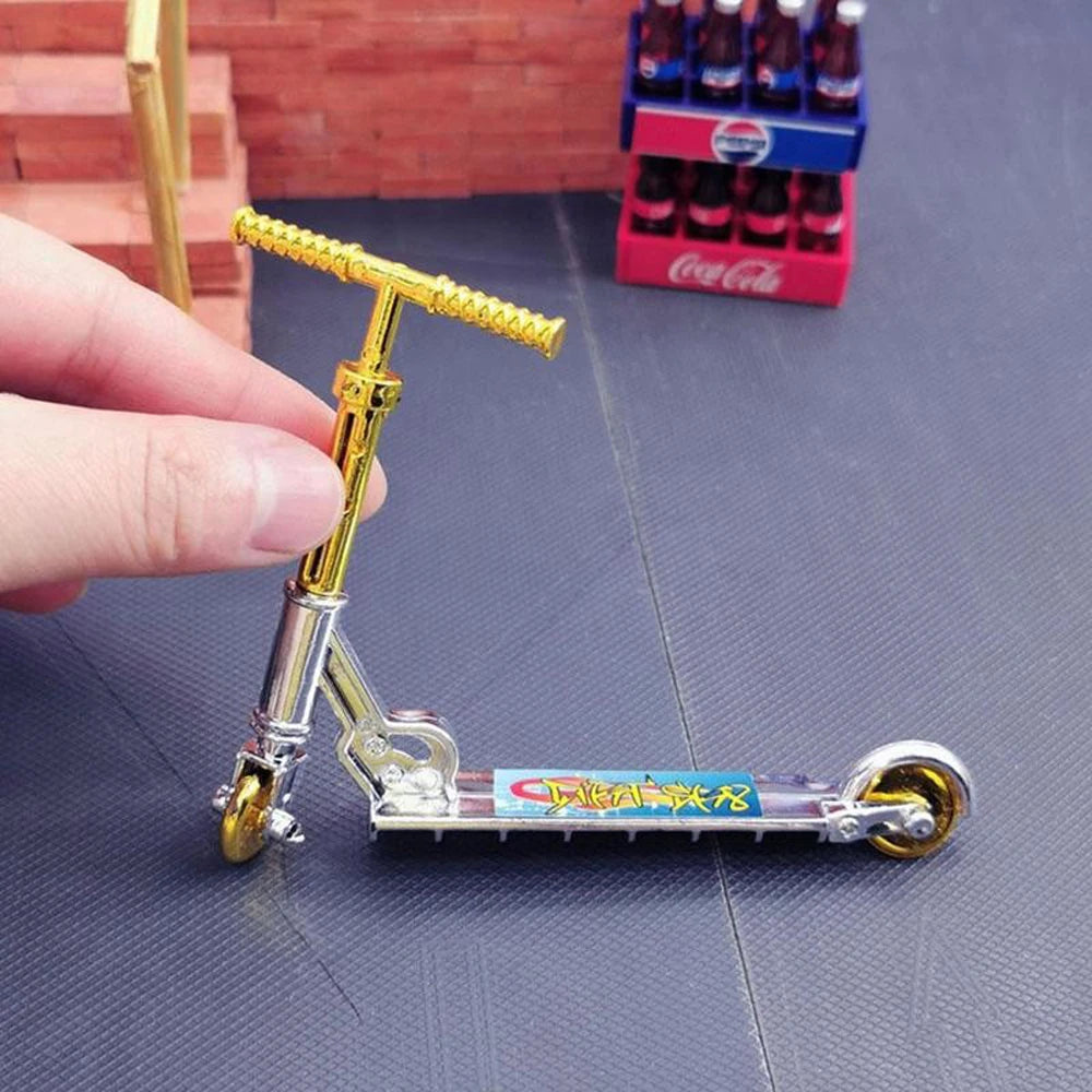 Mini Scooter Two Wheel Scooter Children's Educational Toys Finger Scooter Bike Fingerboard Skateboard