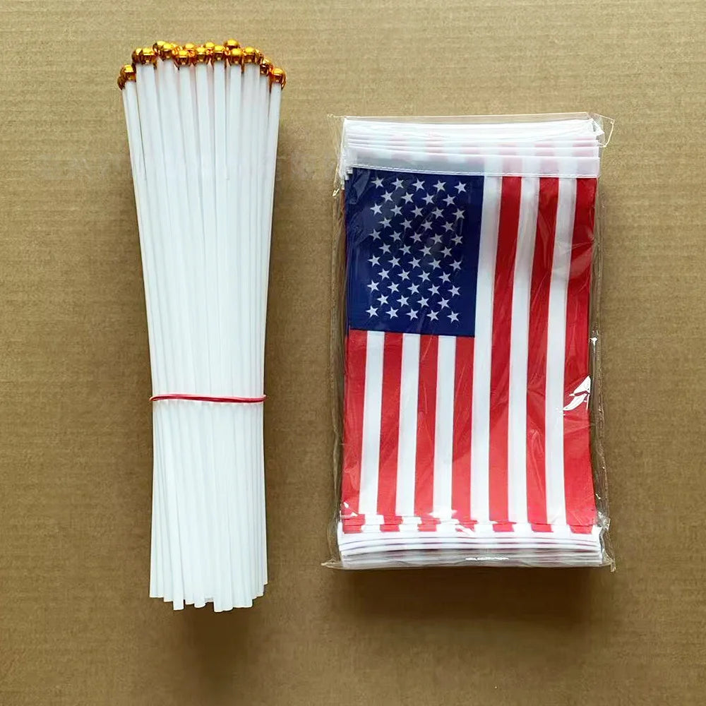 EOODLOVE 10/20/50 pieces 14 * 21cm American hand-held plastic stick flag outdoor celebration event American small flag