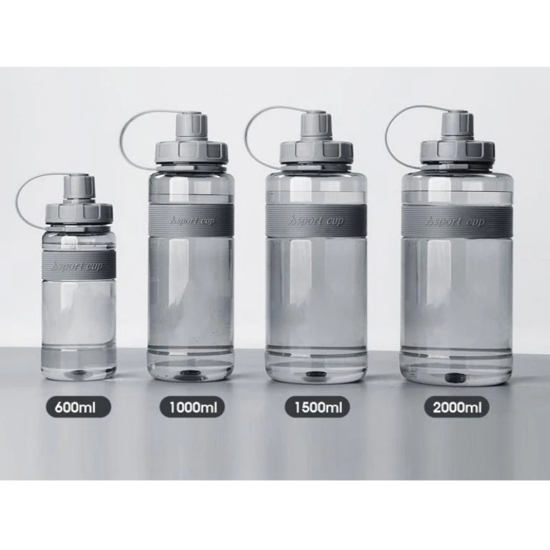 Large-capacity water cup heat-resistant with straw summer outdoor portable sports water bottle fall-proof
