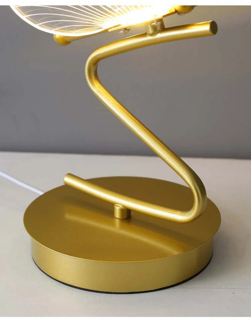 LED Table Lamp Indoor Lighting Switch Button Home Decoration Bedroom Bedside Living Room Restaurant Nordic Butterfly Desk Lamps