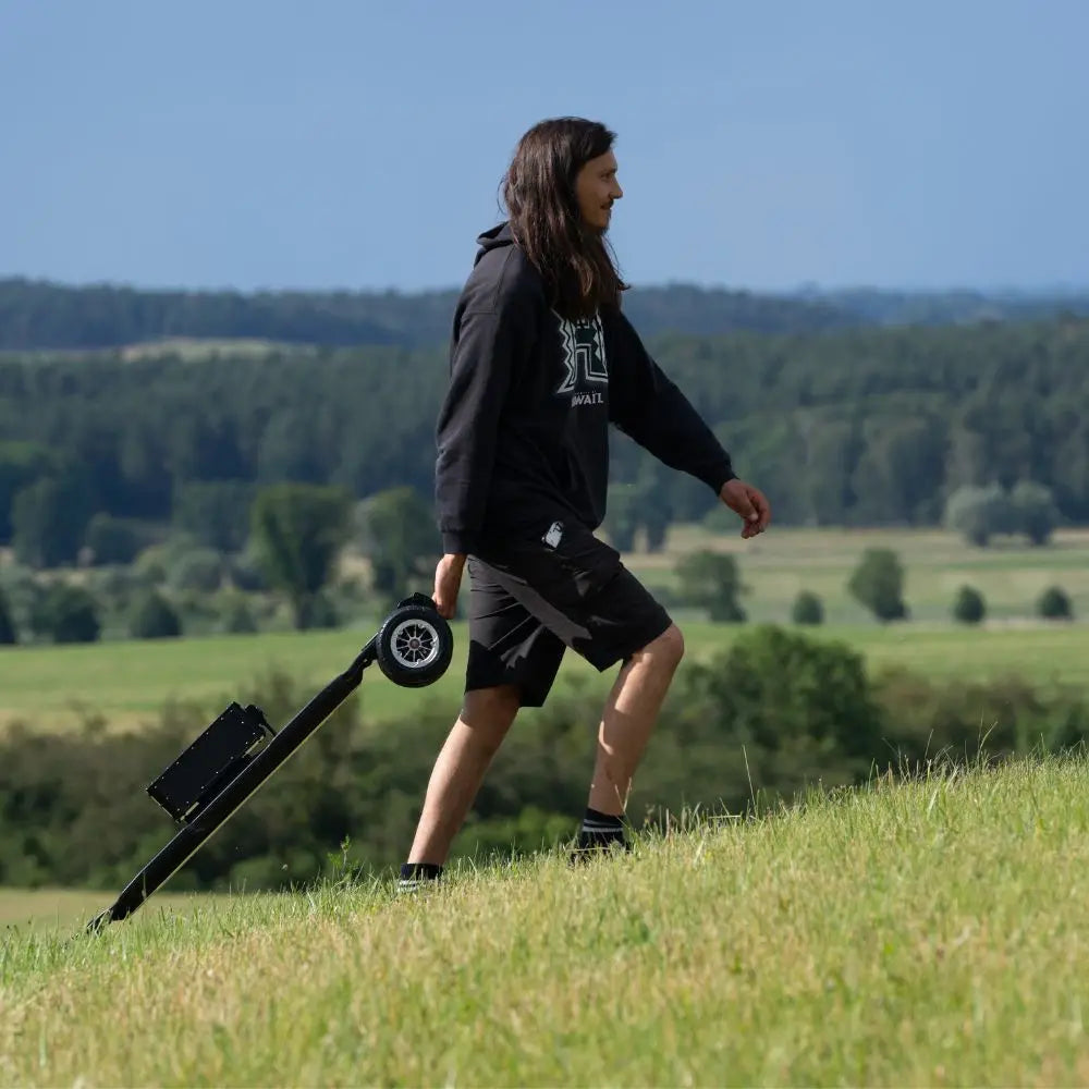 MEEPO Vader AWD Pro 7000W Electric Skateboard, 34mph 24mi 56% Hill Climb, 250kg Load IPX5, 3K Carbon 2.1h Charge