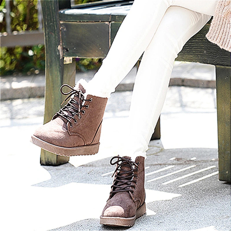 BCEBYL Autumn and Winter Fashion New Casual Comfortable Plus Velvet Warm Solid Color Cross Belt Round Toe Women's Short Boots