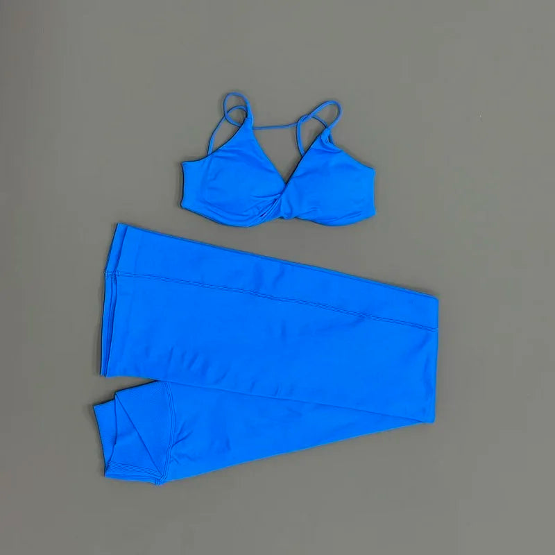 2Pcs Women Sports Yoga Set Halter Neck Sports Bra Flare Leggings Seamless Hip Lifting Quick Dry Gym Fitness Workout Activewear