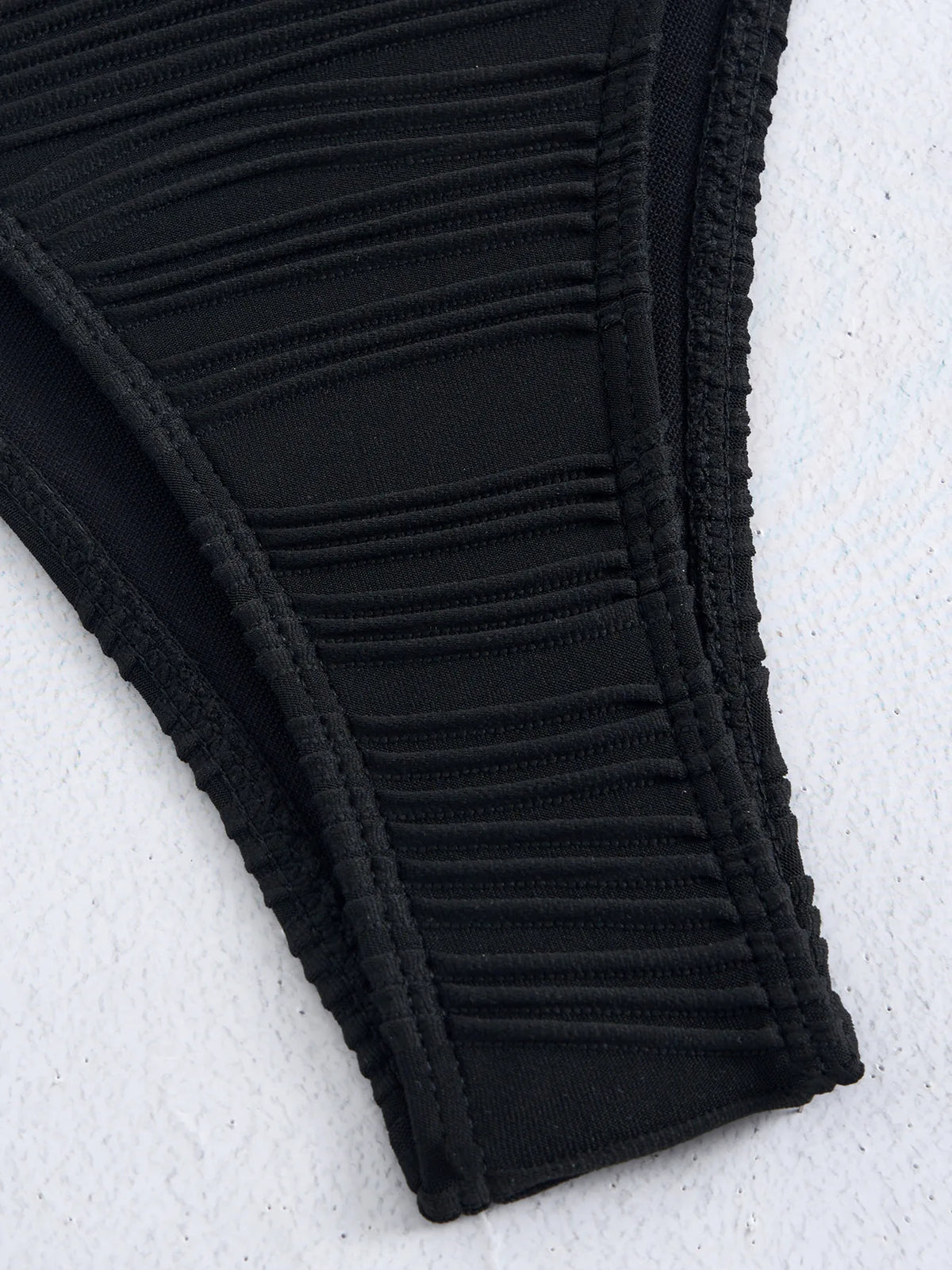 Color Block Ruched Bikini Swimsuit Thin Shoulder Straps Square Metal Ring Bikini Top Multi Strap Brief Fashion Bathing Suit