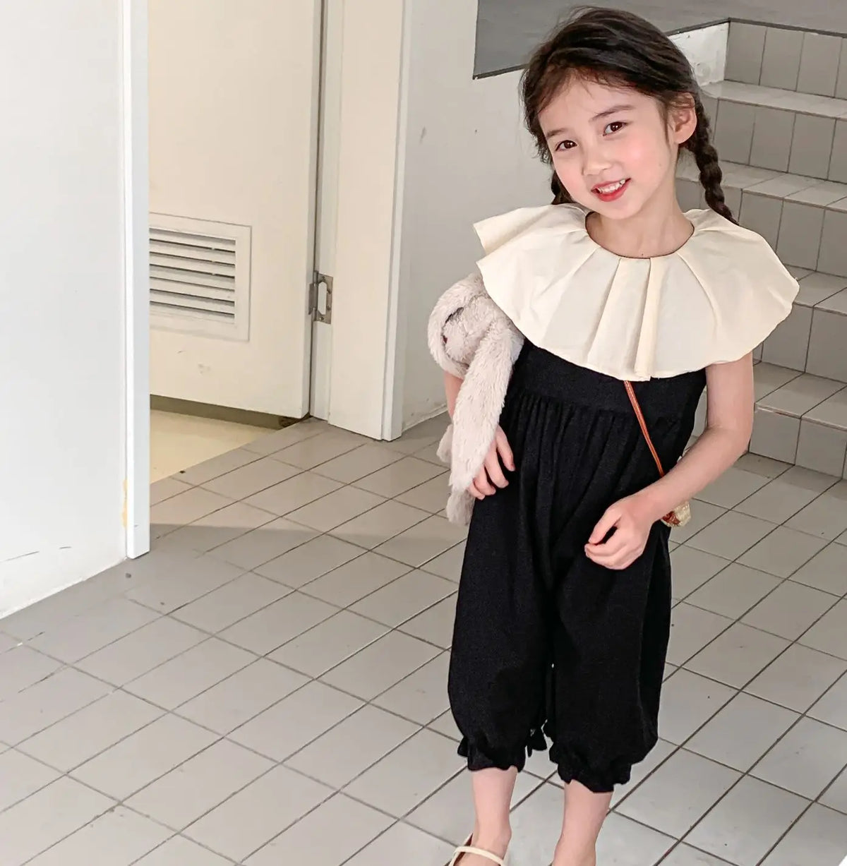 Girls' Jumpsuit with Ruffle Collar and Loose Leg Detachable Rompers Summer Outfits New Fashionable Casual Children's Clothing