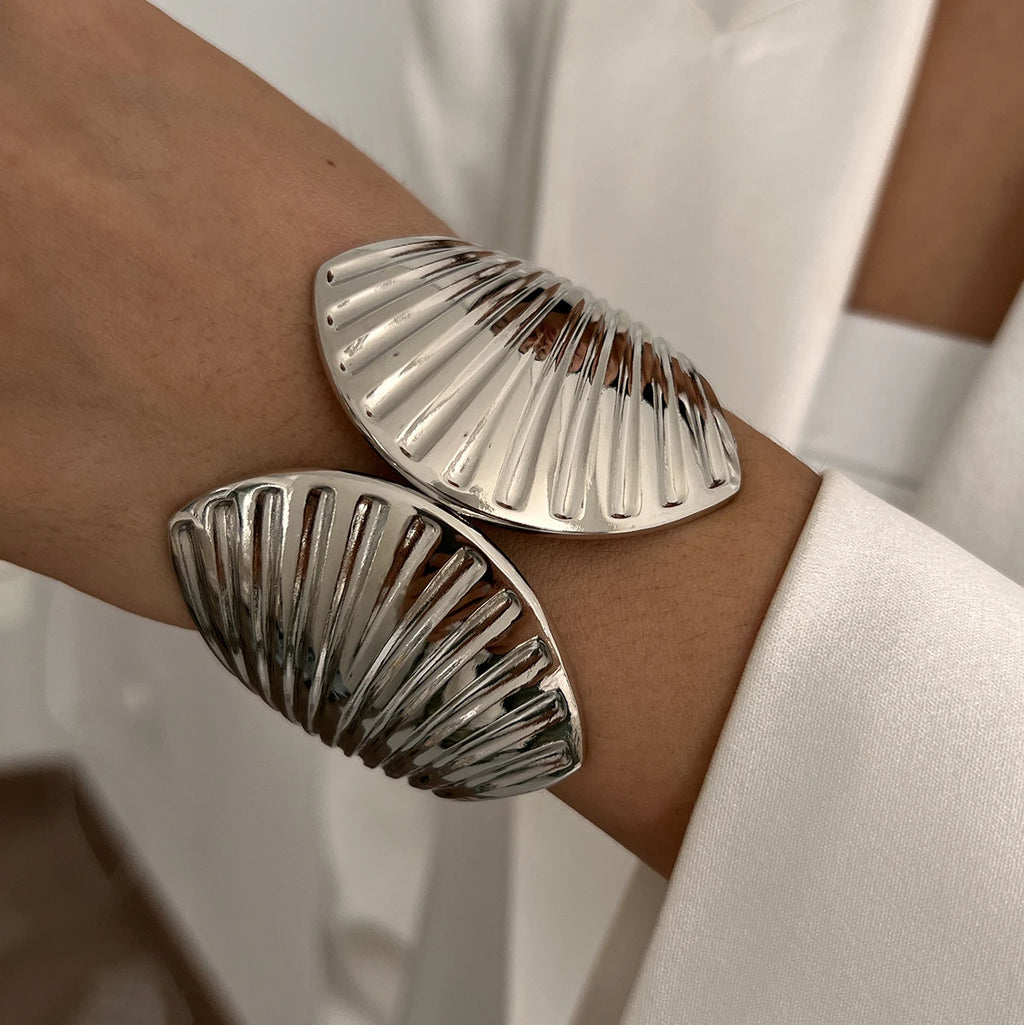 SHIXIN 6 Styles Gold Color Silver Color Scallop-Shaped Spring Bangles for Women Elegant Inlaid Rhinestone Cuff Bangles Bracelet