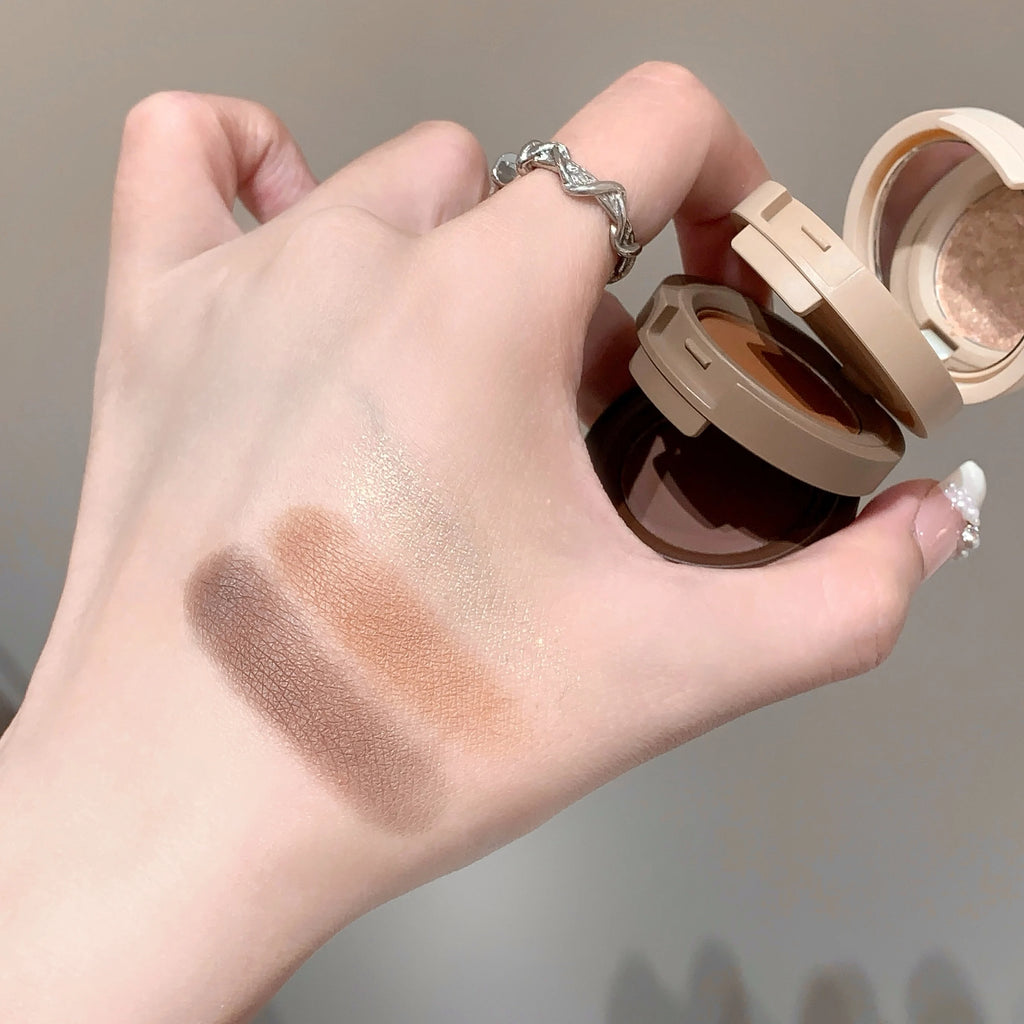 SHAQINUO Three-color Flip-top Eyeshadow Matte Pearlescent Earth-tone Eyeshadow Palette, One Palette to Complete Your Makeup