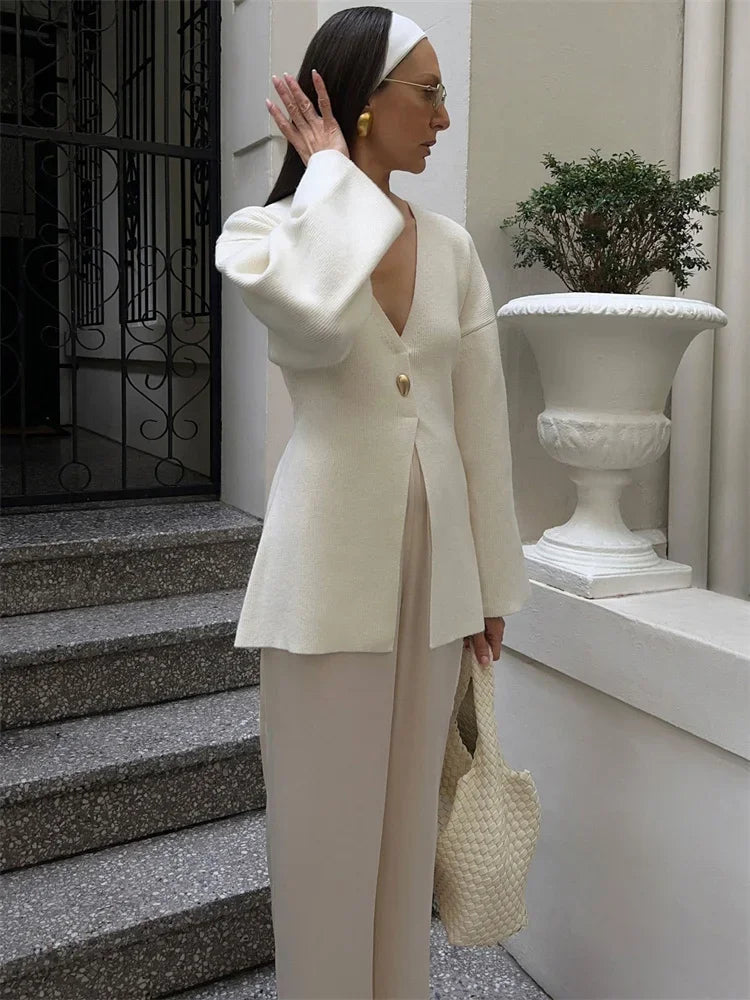 White Knitwear Sweater Cardigan Female Elegant V-Neck Commute Solid Long Sleeve Slim Outwear Women's Knit Cardigan Coat