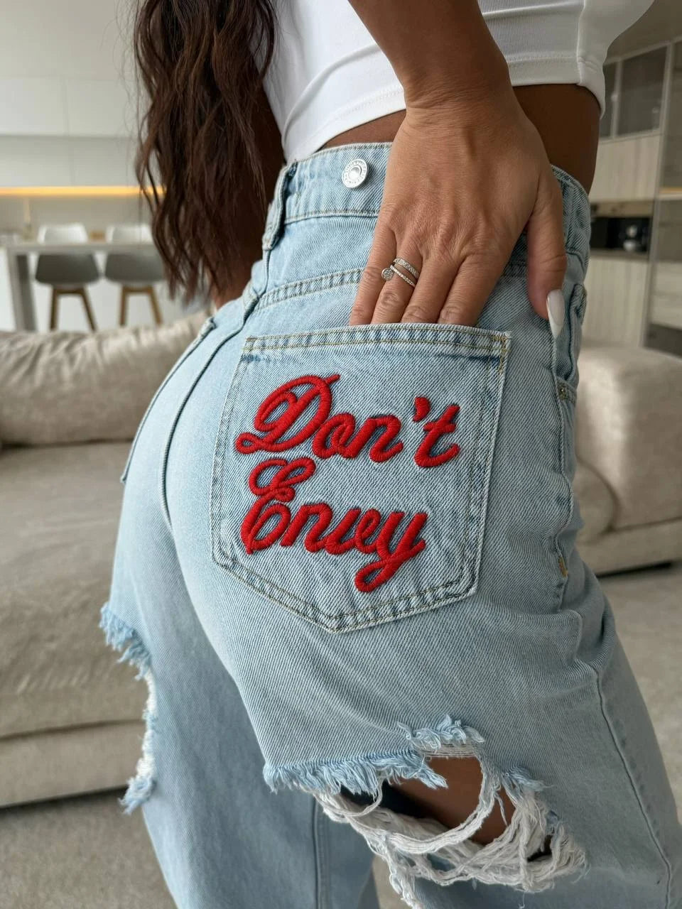 Women Embroidered Ripped Baggy Jeans Y2k Low Rise Straight Jeans Classic Regular Fit Denim Pants Casual Wide Leg Jeans Clothes