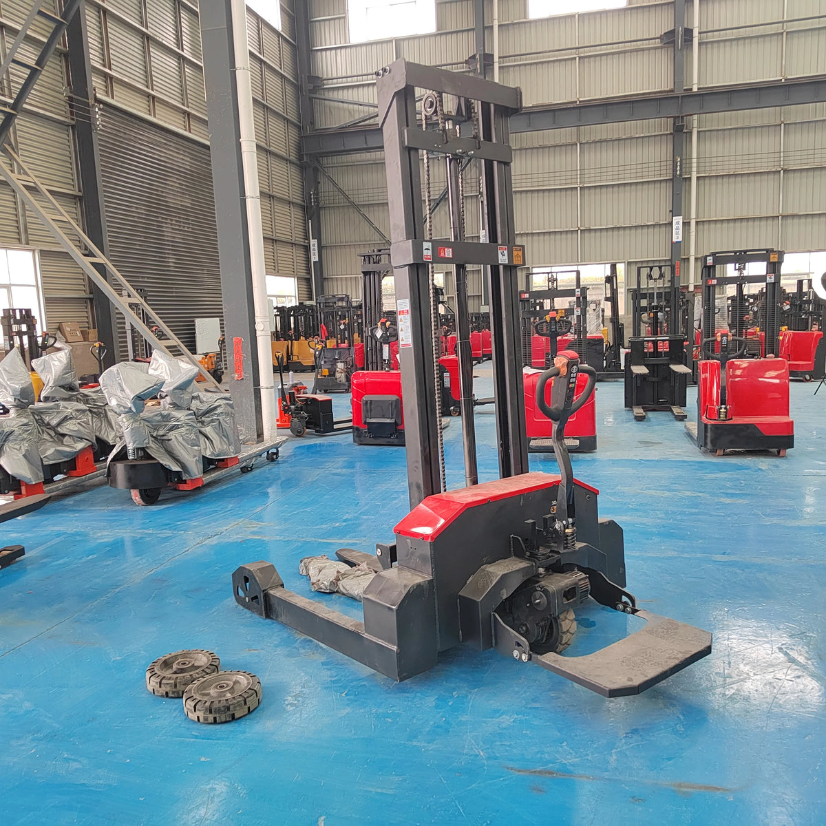 Portable Lifting Platform, Manual Hydraulic Warehouse Hoist, Small Loading Flatbed Vehicle