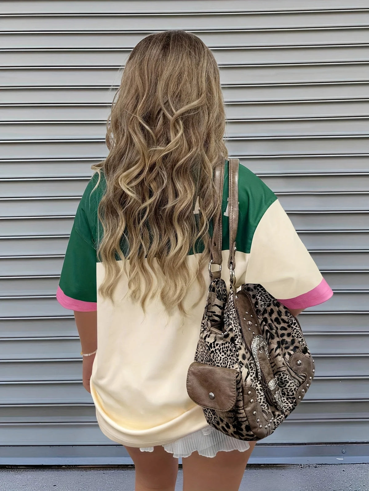 Summer women's T-shirt with digital prints lightweight and breathable suitable for casual sports and outdoor activities
