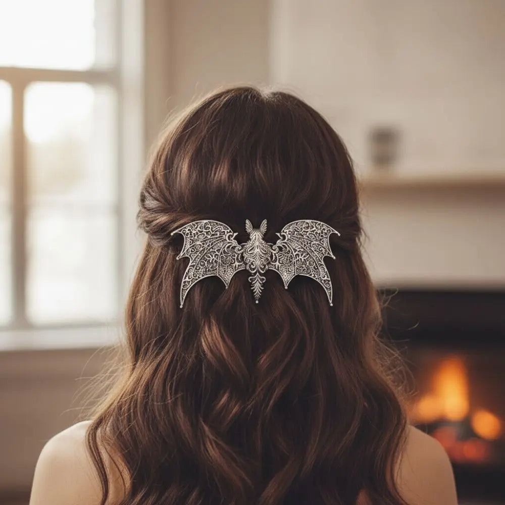 New Alloy Bat Hair Clip Vintage Bat Shape Gothic Hair Barrette Silver Hollow Pattern Viking Retro Hairpin Cosplay