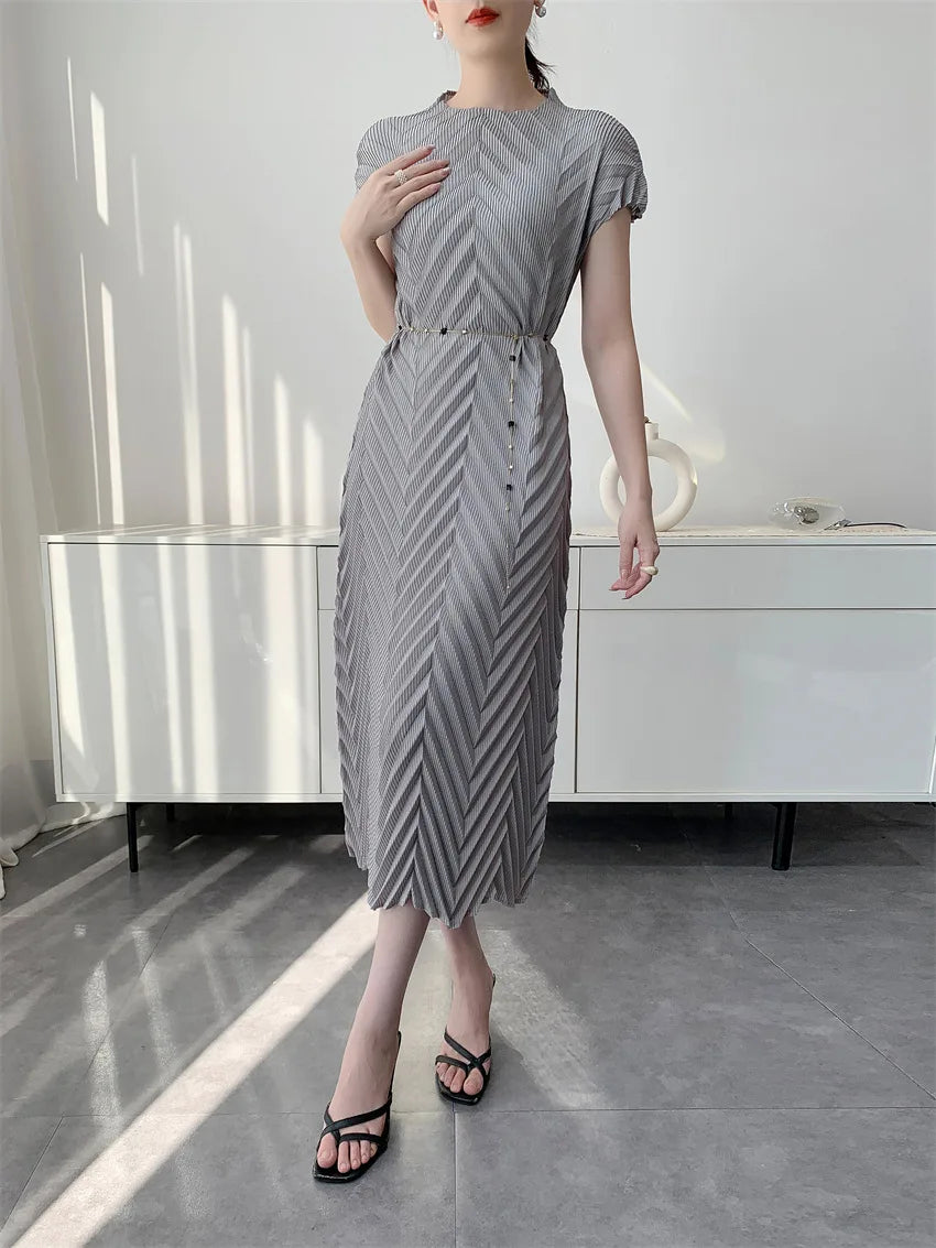 Miyake Handmade Pleated Dress Women's 2026 Spring New Solid Color Half-high Collar Sleeves Pullover Elegant Pleated Skirt