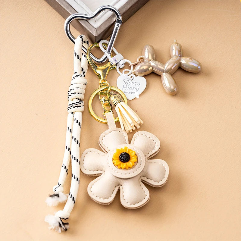 Creative Key Pendant Leather Sunflower Braided Rope Handing Pendant Girl's Bag Charms Women Keyring Hanging Ornament