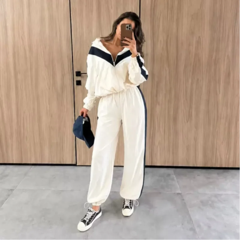 Fashion Color Block 2 Piece Tracksuit Women's Stand Collar Zip Lightweight Jacket Loose Mini Shorts 2026 New Lady Casual Outfit