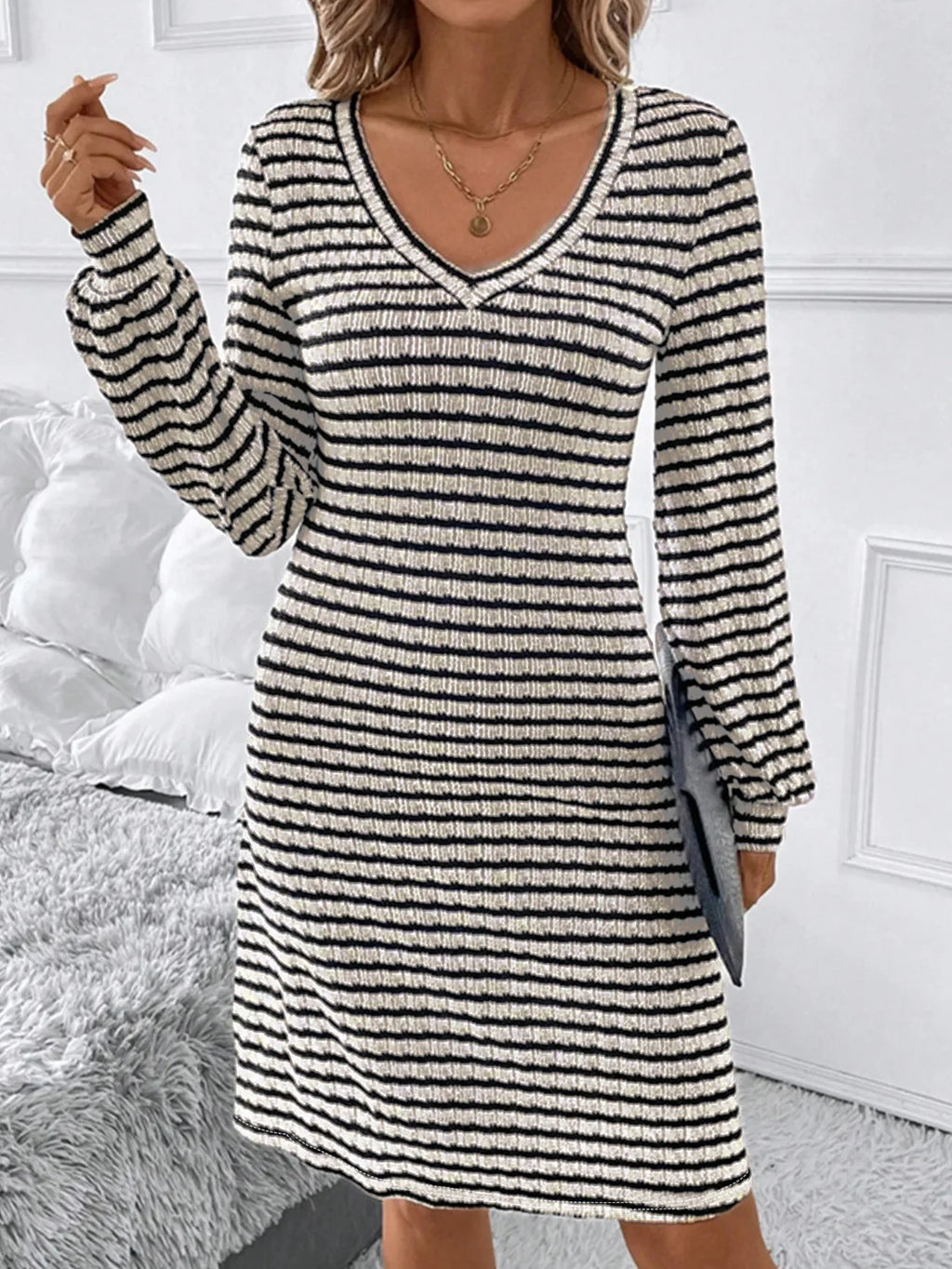 Women's Striped Knit V - Neck Dress, Long - Sleeve, Casual Fit for Fall & Daily Looks
