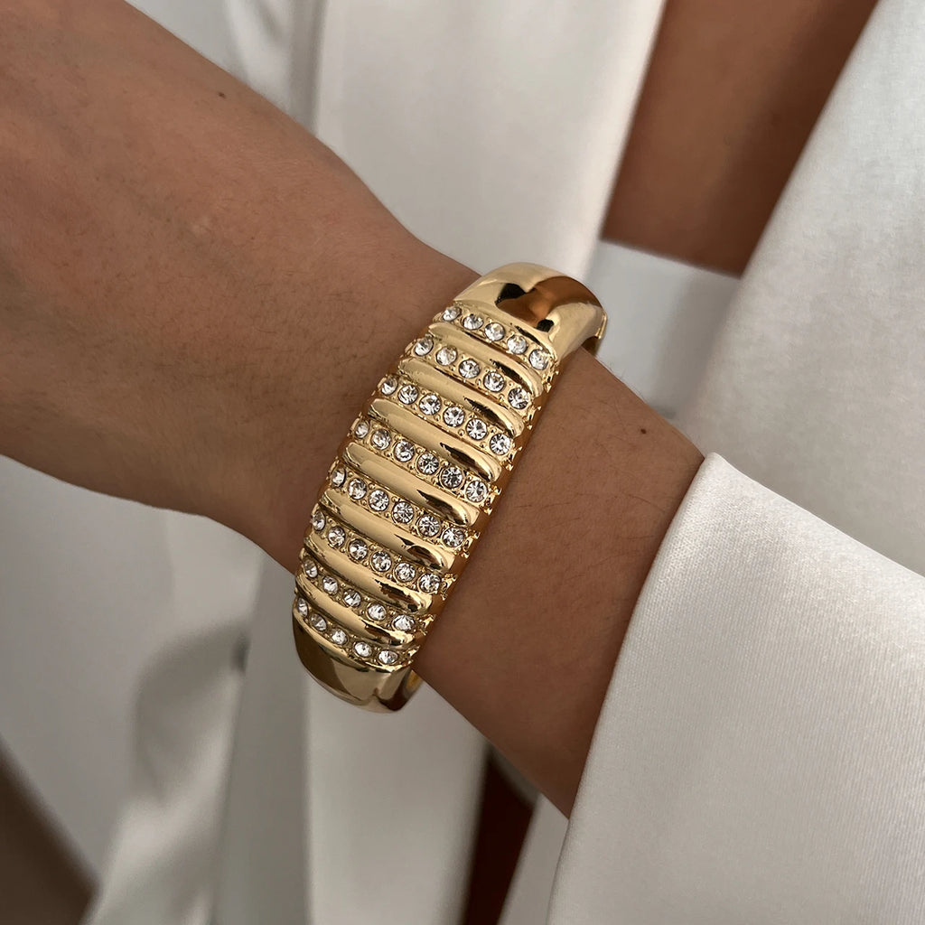 SHIXIN 6 Styles Gold Color Silver Color Scallop-Shaped Spring Bangles for Women Elegant Inlaid Rhinestone Cuff Bangles Bracelet