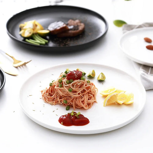 10 inch ceramic black and white Western style steak plate Commercial tableware Modern household circular sushi salad plate