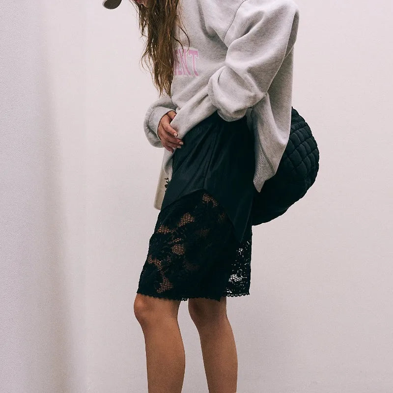 Womens Lace Patchwork Sweat Shorts Casual Summer Loose Mid Length Pants Drawstring Waist Lounge Running Walking Workout Shorts
